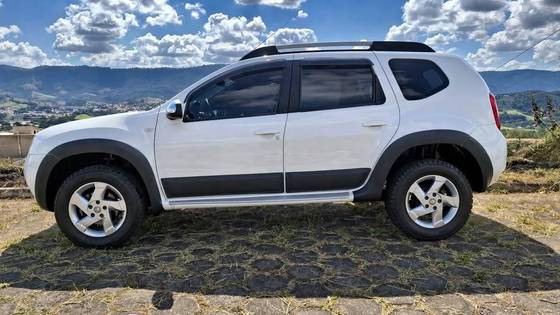 RENAULT DUSTER 2.0 DYNAMIQUE 4X2 16V FLEX 4P MANUAL